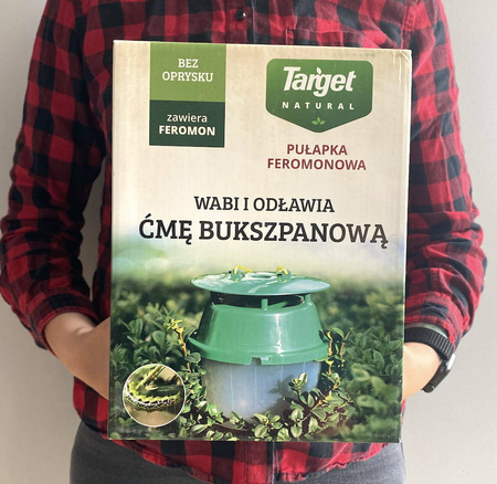 Pułapka feromonowa na ćmę bukszpanową