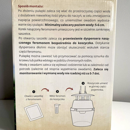 Pułapka feromonowa na ćmę bukszpanową