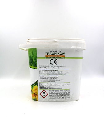 Nawóz do trawników z chwastami z mikroelementami 4 kg